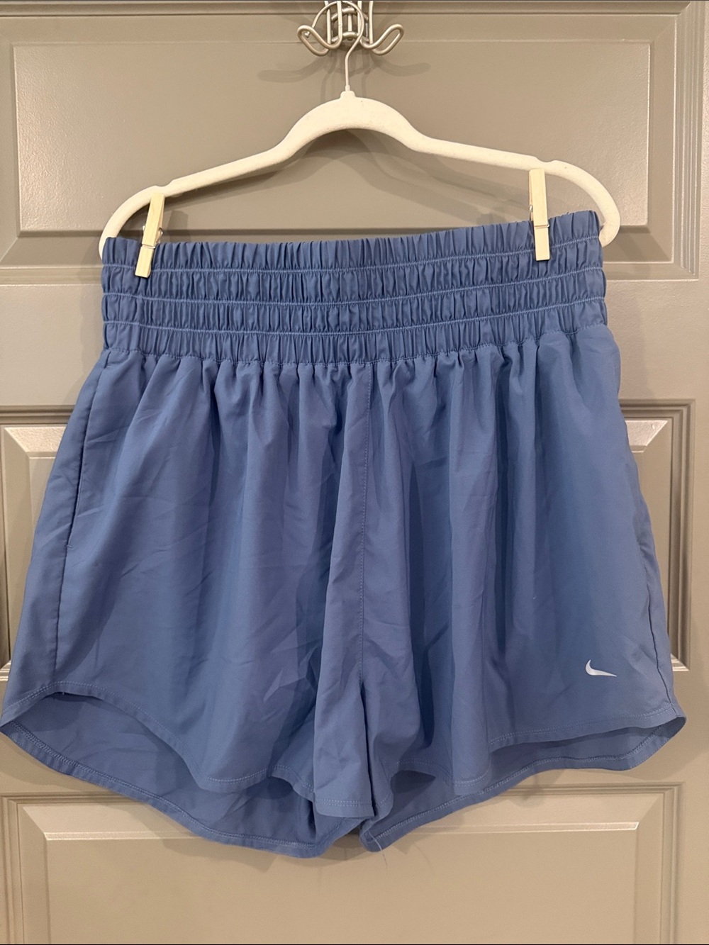 Nike Women's Periwinkle Elastic-Waist Athletic Shorts